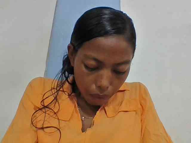 Layah7