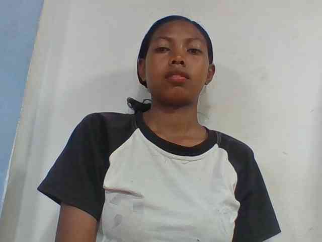 Layah7 webcam