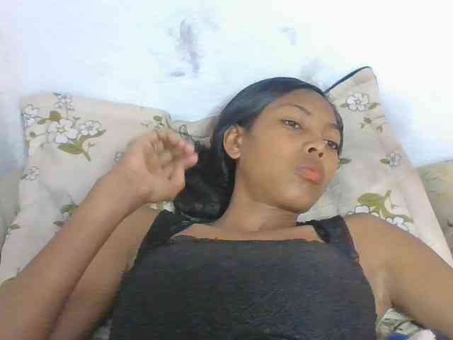 Layah7