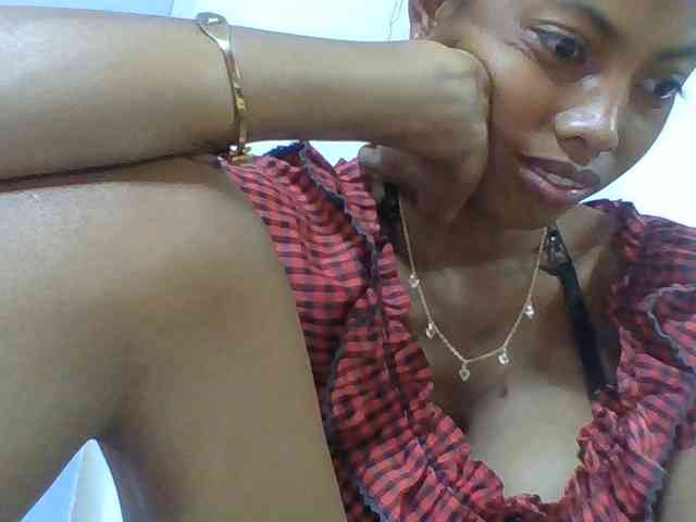 Layah7 webcam