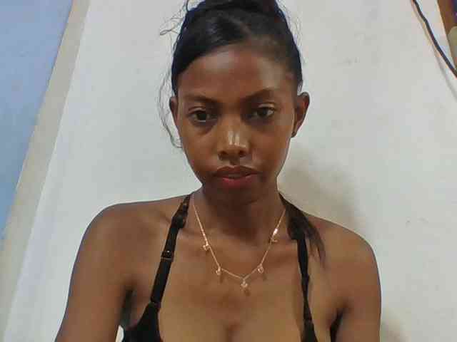 Layah7 webcam