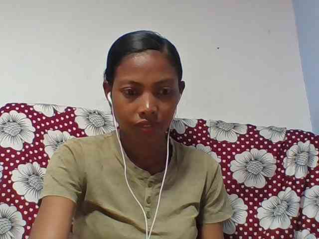 Layah7