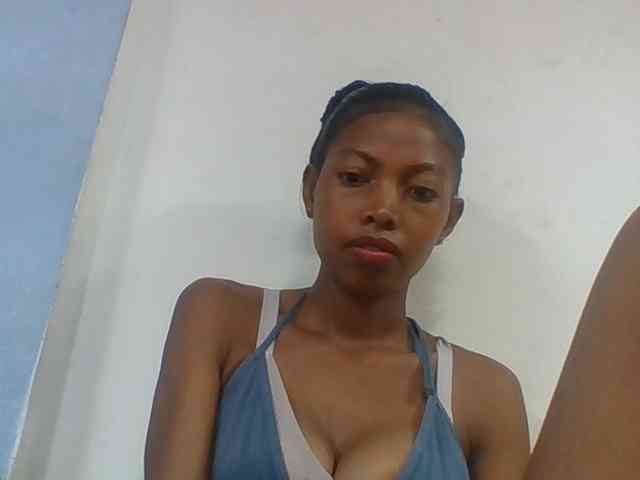 Layah7 webcam