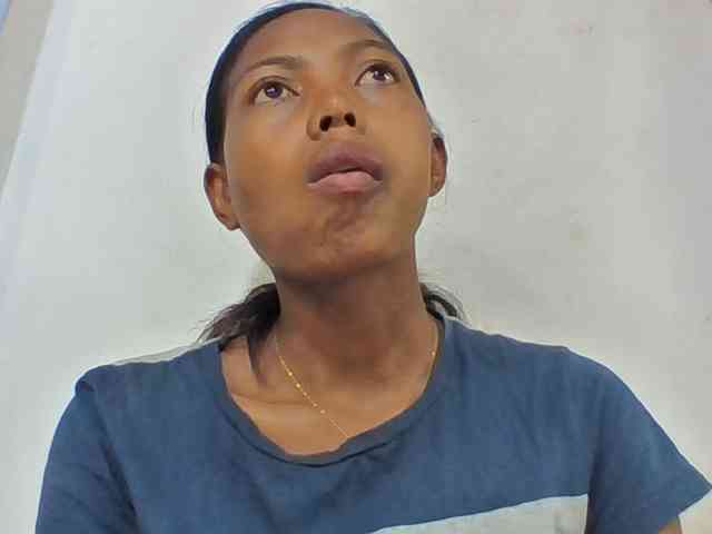 Layah7 webcam