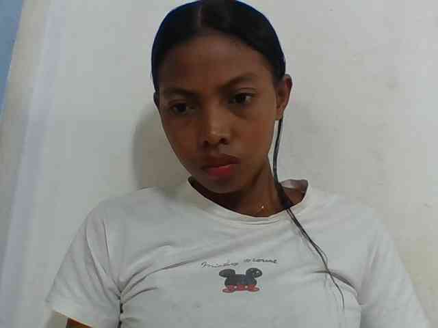 Layah7 webcam