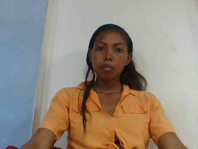 Layah7 webcam