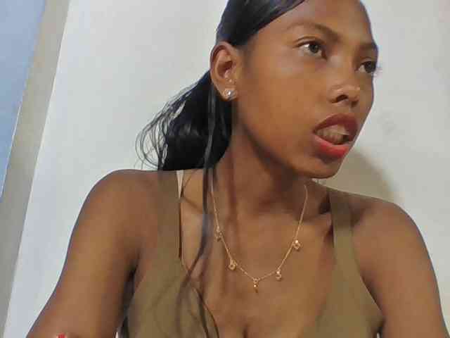 Layah7 webcam