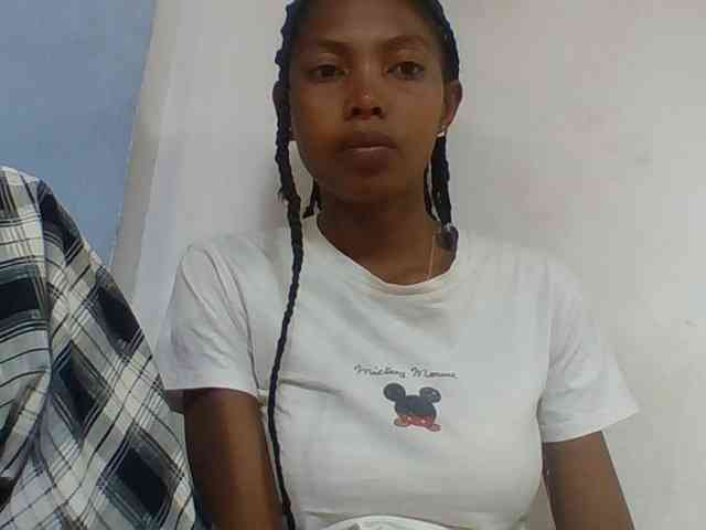 Layah7 webcam