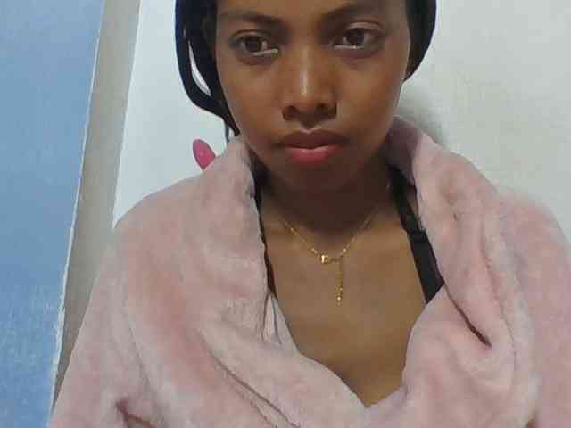 Layah7 webcam