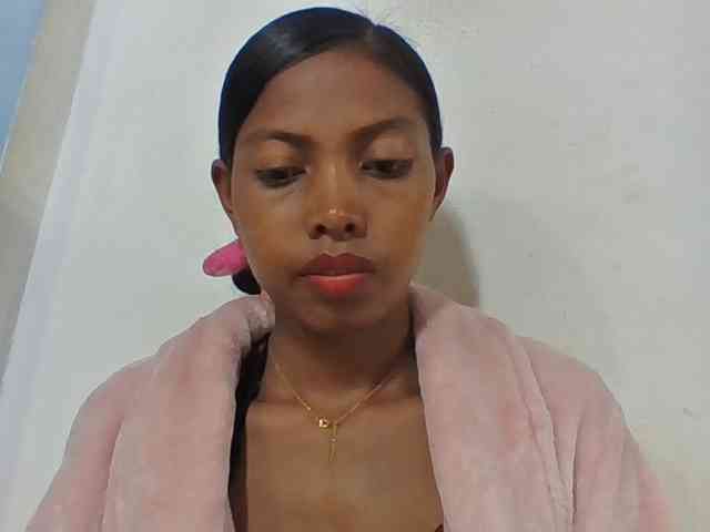 Layah7 webcam