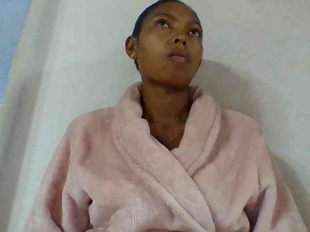 Layah7 webcam