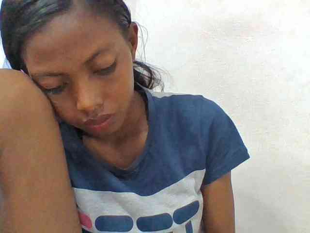 Layah7 webcam