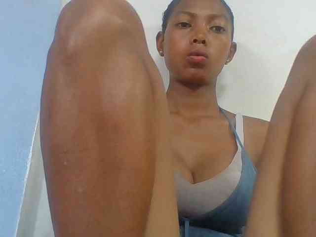 Layah7 webcam