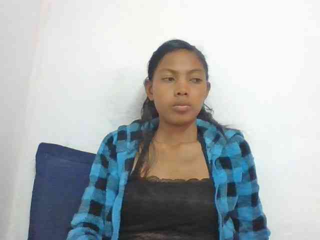 Layah7 webcam