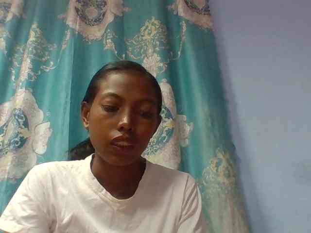 Layah7 Layah7