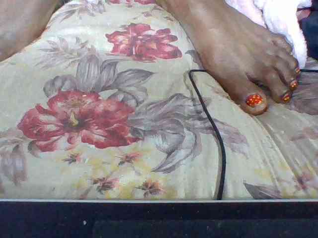 Layah7 webcam