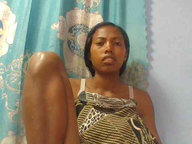 Layah7 webcam