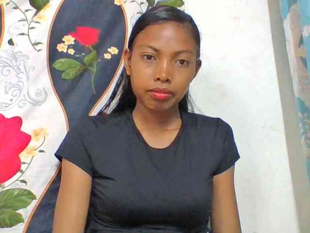 Layah7 webcam
