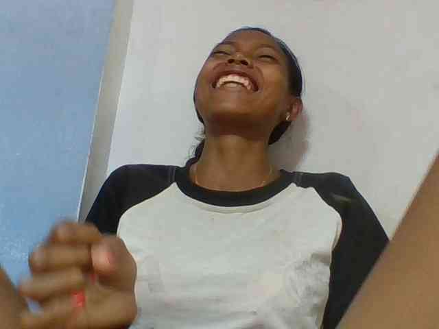 Layah7 webcam