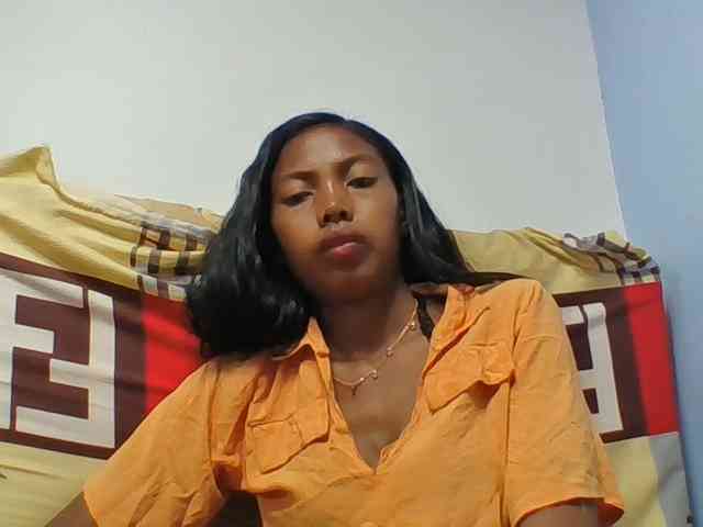 Layah7 webcam