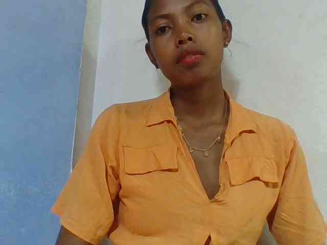 Layah7 webcam