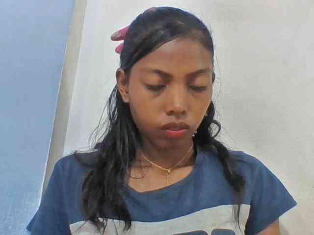 Layah7 webcam