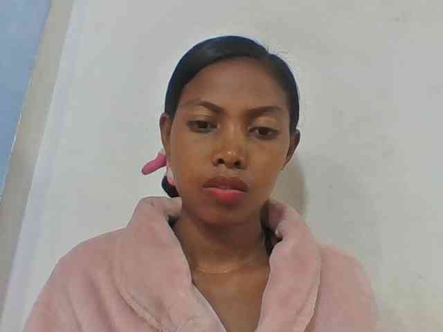 Layah7 webcam