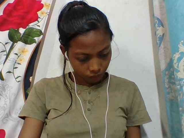 Model: Layah7