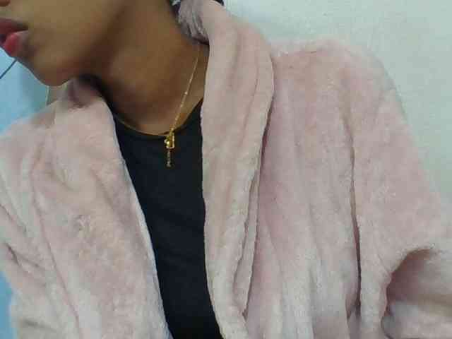 Layah7 webcam