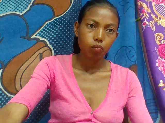Layah7 webcam