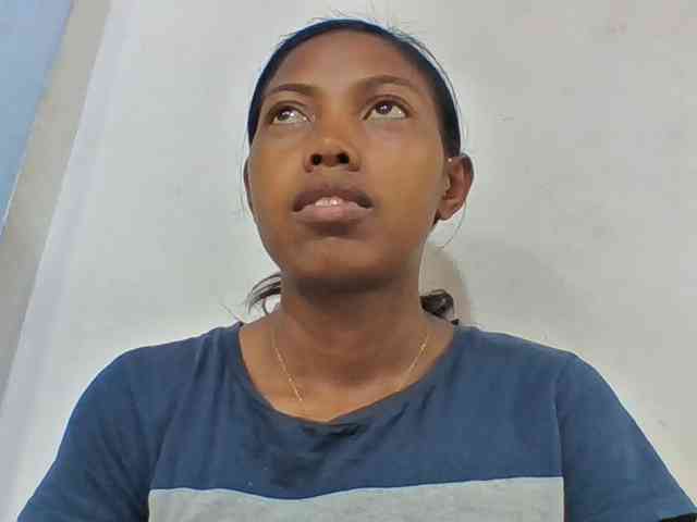 Layah7 webcam