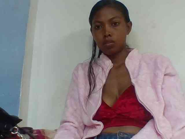 Layah7 Layah7
