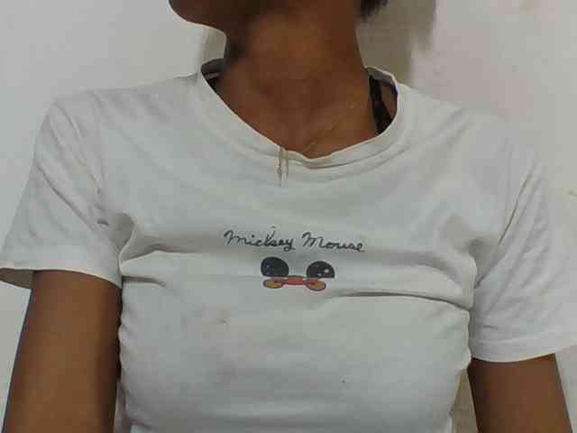 Layah7 webcam