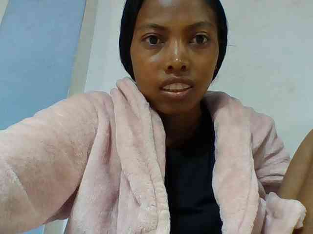 Layah7 webcam