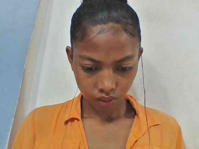 Layah7