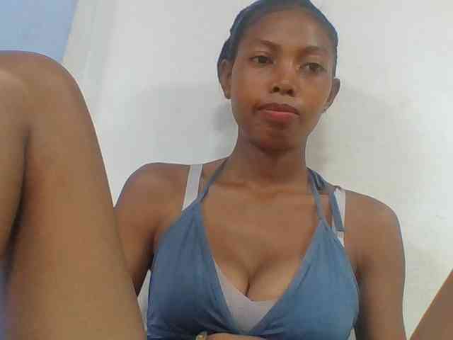 Layah7 webcam