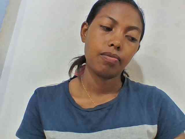 Layah7 webcam