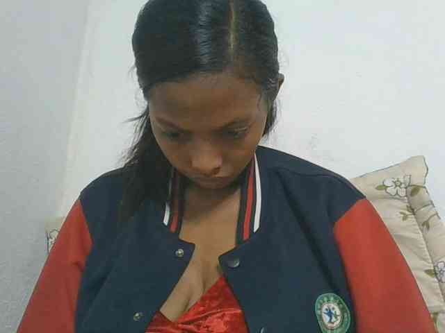 Layah7 webcam
