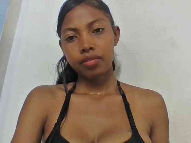 Layah7 webcam