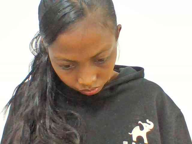 Layah7