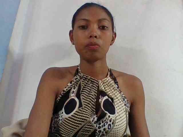 Layah7 webcam