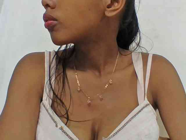 Layah7
