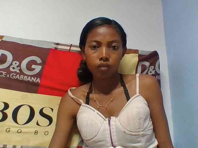 Layah7 webcam