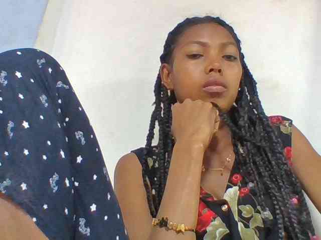 Layah7 webcam