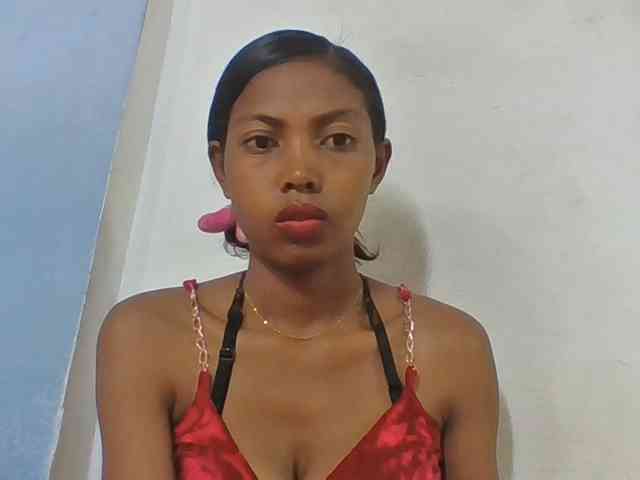 Layah7 webcam