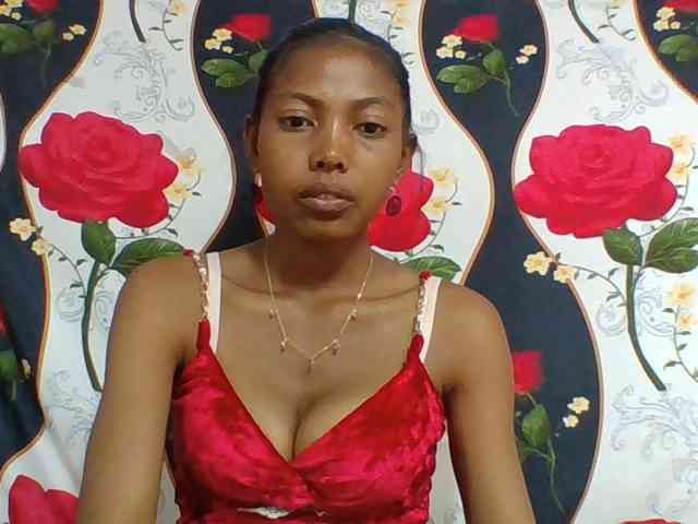 Layah7 webcam