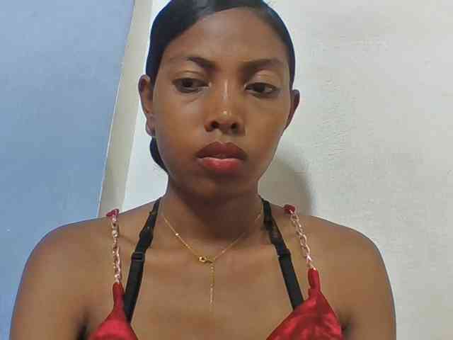 Layah7 webcam