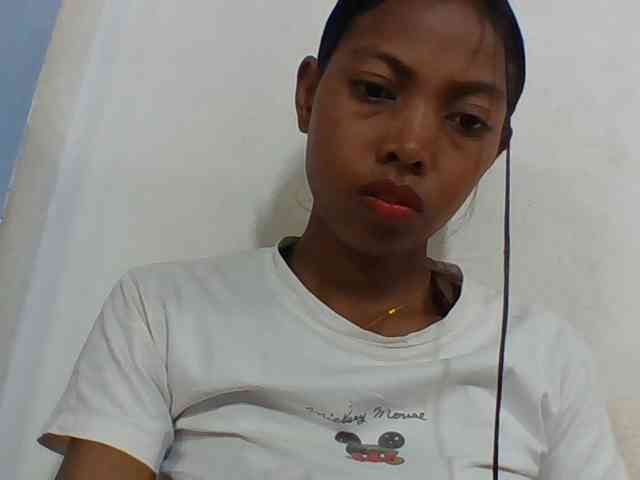 Layah7