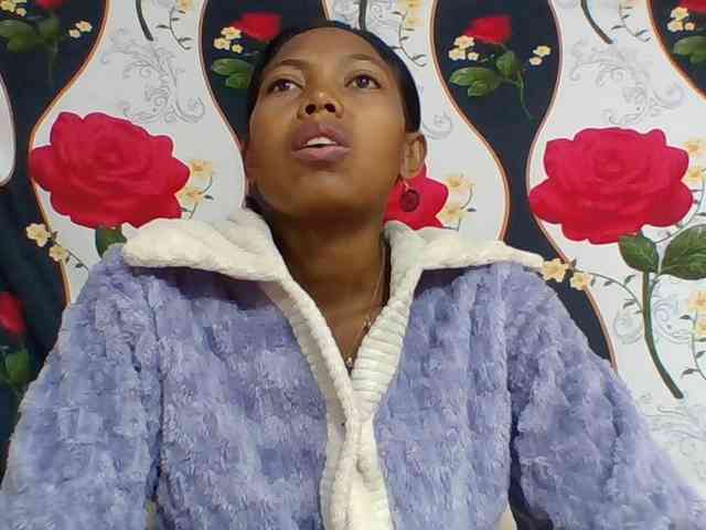 Layah7 webcam
