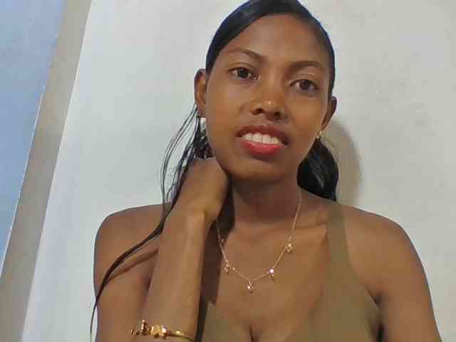 Layah7 webcam